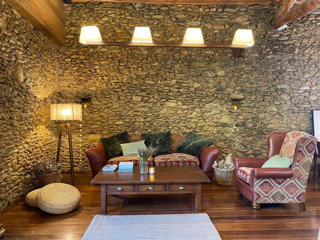 Fonda Dels Pics Hotel Escardacs Buitenkant foto