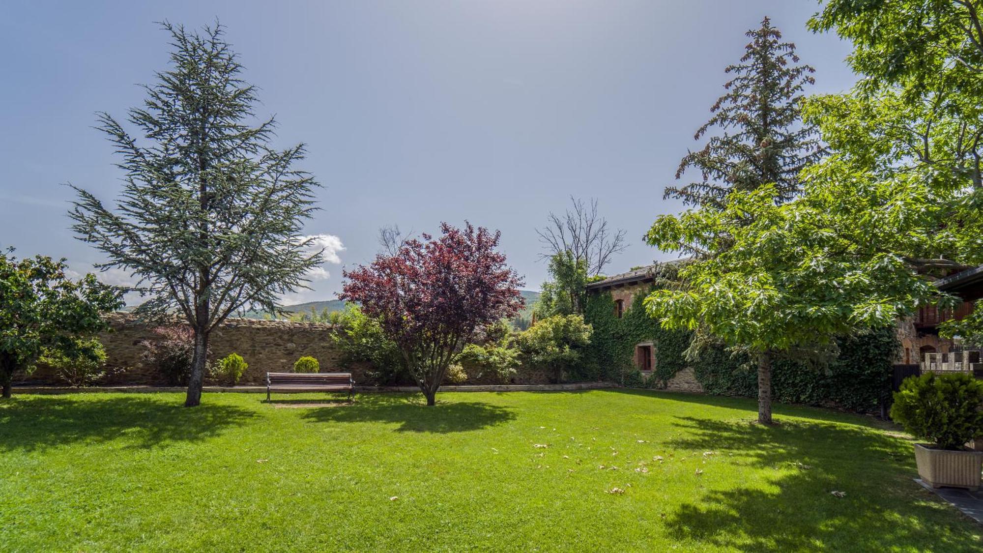 Fonda Dels Pics Hotel Escardacs Buitenkant foto